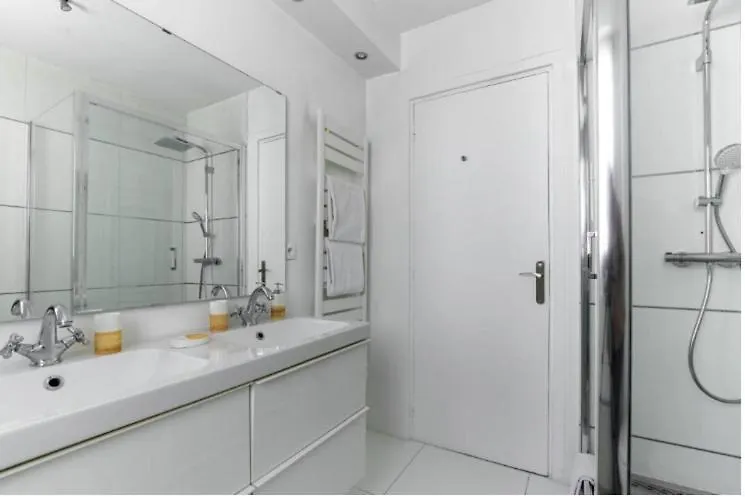 26 Montaigne/Place De L'Alma : Beautiful Apartment 4P 巴黎