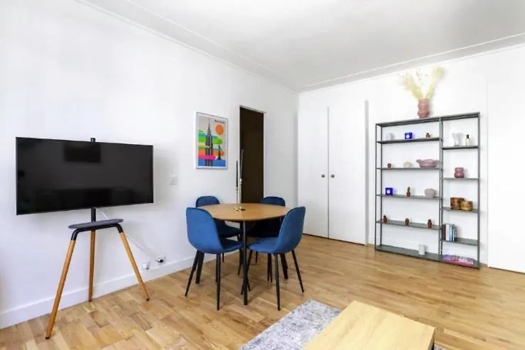 26 Montaigne/Place De L'Alma : Beautiful Apartment 4P 巴黎